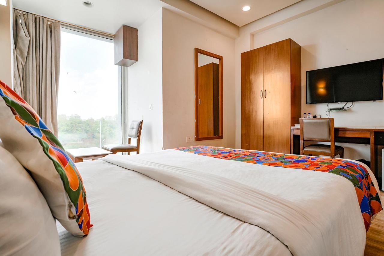 Fabhotel Kyra - Near Airport Road Ahmedabad Exterior foto