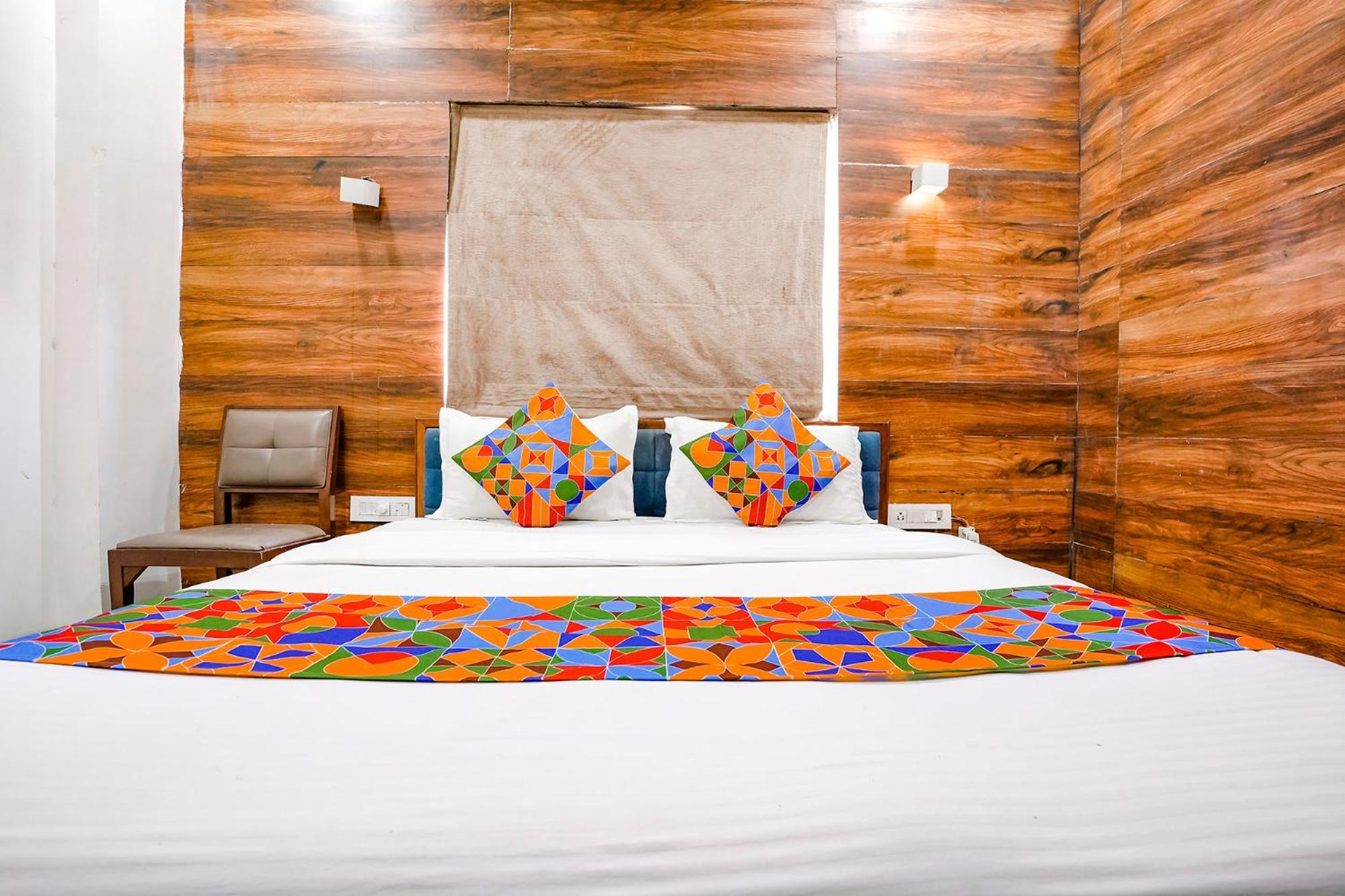 Fabhotel Kyra - Near Airport Road Ahmedabad Exterior foto