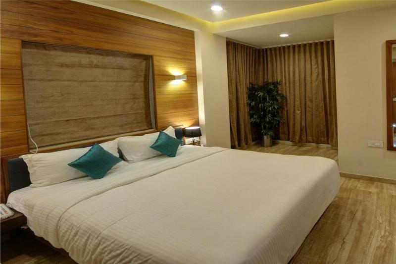 Fabhotel Kyra - Near Airport Road Ahmedabad Exterior foto